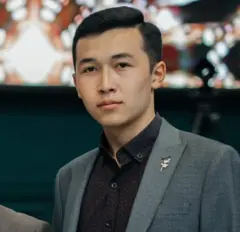  Блогер Ырыс Жекшеналиев