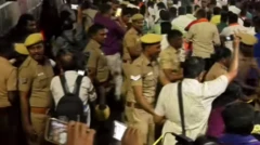 திருப்பரங்குன்றம் மலையில் தீபம் ஏற்றுவது தொடர்பாக தள்ளுமுள்ளு