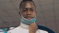 Ayoade Oni, yipfuza kwiga ubuhinga bw'inyabwonko ashaka kwimukira muri Canada