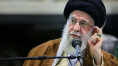 Hogganaa Ol'aanaa biyyattii Ayatollah Ali Kahameni