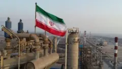 تاسیسات نفت و گاز ایران