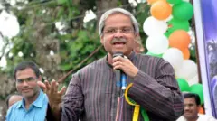  பரகலா பிரபாகர்