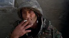солдат