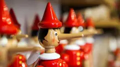 bonecos de pinóquio