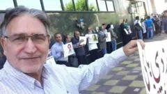 گفت‌و‌گو با وکیل محمد نوریزاد در مورد خودزنی او در زندان