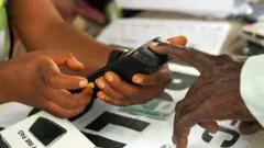 Igwe card reader eji eme ntuliaka