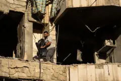 इस्रायलच्या हल्ल्यात लेबनॉनमध्ये हिजबुल्लाहच्या 15 सदस्यांचा मृत्यू