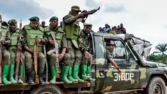Abasirikare ba DR Congo bari mu modoka 