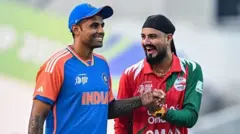 भारताने नाणेफेक जिंकून प्रथम फलंदाजी करण्याचा निर्णय घेतला.