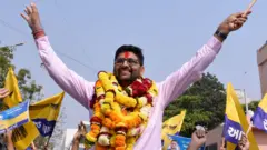 બીબીસી ગુજરાતી, ગુજરાત, બીબીસી, વીસાવદર, કડી, વિધાનસભા ચૂંટણી, આપ, ભાજપ, કૉંગ્રેસ, ગોપાલ ઇટાલિયા, કિરીટ પટેલ