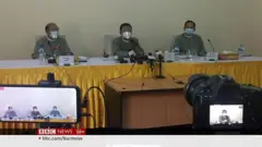 ရွေးကောက်ပွဲ ကော်မရှင် သတင်းစာရှင်းလင်းပွဲကျင်းပ