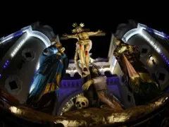 Uma imagem de Cristo crucificado na Guatemala