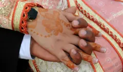 Hannun amarya da ango