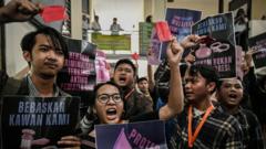 pengadilan-menangkan-polisi-dalam-penetapan-tersangka-delpedro-marhaen-dan-tiga-aktivis-lainnya-alarm-peringatan-bagi-kebebasan-berekspresi
