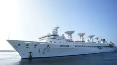 চীনা জাহাজ