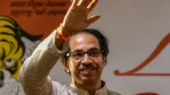 उद्धव ठाकरे