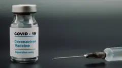 कोरोना लस
