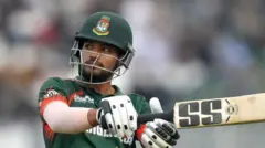 বাংলাদেশের অধিনায়ক নাজমুল হোসেন শান্ত 