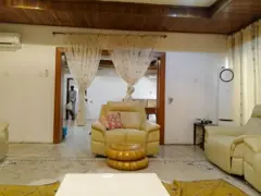 Kujerar da Buhari ke zama kanta