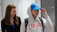 Rahaf Mohammed Al-Qunun at Toronto airport, 12 January 2019