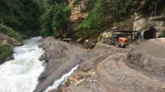 लमजुङको दोर्दीमा निर्माणाधीन परियोजना