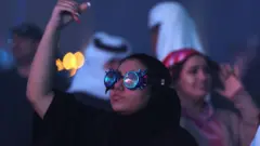 من مهرجان ساوندستورم 2022 في بنبان على مشارف العاصمة السعودية الرياض. 