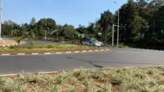 Kigali ku itariki ya 17 y'ukwezi kwa karindwi mu 2021, ku munsi wa mbere wa guma mu rugo y'iminsi 10