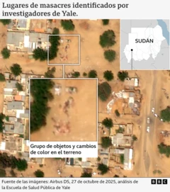 A satellite image showing clusters of objects and the changing color of the ground in El Fasher.