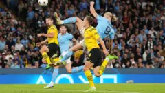 Erling Haaland late goal against im former club Borussia Dortmund 