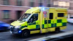 Ambulância no Reino Unido