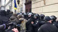 Сутички біля Одеського медуніверситету, лютий 2019 року