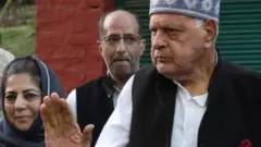 महबूबा मुफ़्ती, फ़ारूक़ अब्दुल्ला, उमर अब्दुल्ला