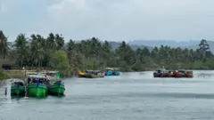 ဂွမြို့နယ်ထဲမှာ တိုက်ပွဲတွေ ဖြစ်လာပြီးတဲ့နောက် မိုင်ငါးဆယ်ကျော်သာကွာဝေးပြီးဧရာဝတီတိုင်းထဲကို စစ်ကူးစက်လာမလားဆိုတဲ့ စိုးရိမ်မှုတွေရှိလာ 