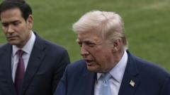 شگفتی ترامپ از ماندگاری نظام اسلامی در ایران