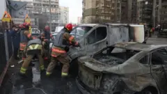Abajejwe ubutabazi bashitse ku mamodoka yaturiwe n'ibitero vy'Uburusiya kuri  Kyiv