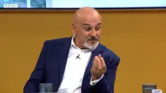 صورة من حلقة دنيانا عن التقدم في العمر.