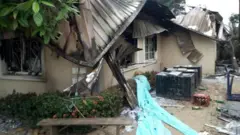 Ụlọ Ifeanyi Ejiofor gbara ọkụ