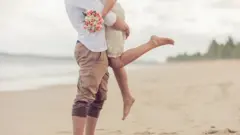 రొమాంటిక్ జీవితం