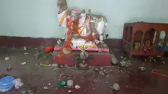 ভাঙচুর হওয়া মন্দির