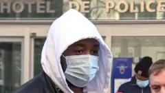 Michel Zecler ayaa magaalada Paris kula hadlay wariyaasha
