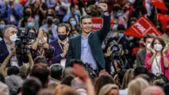 Spanish Prime Minister Pedro Sanchez speaking at his party conference n Valencia.