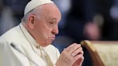 教宗方濟各在哈薩克努爾—蘇丹出席世界和傳統宗教領袖大會（14/9/2022）