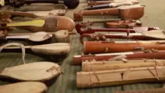 রেজাউল করিমের বিরল বাদ্যযন্ত্রের সংগ্রহ