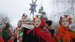 Навіщо ми колядуємо