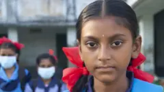 विद्यार्थिनी