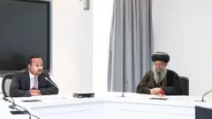 MM Abiy Qulqulluu Sinodosii waliin mari'atan