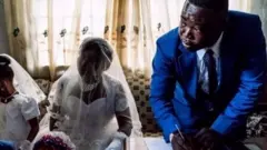 Nwoke na ebinye aka anụmdị