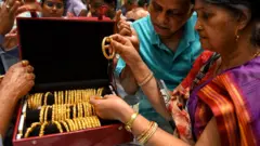 குறைந்து கொண்டே இருக்கும் ஜிடிபி