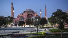 হাইয়া সোফিয়া