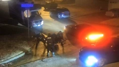 لقطات لاعتقال نيكولز